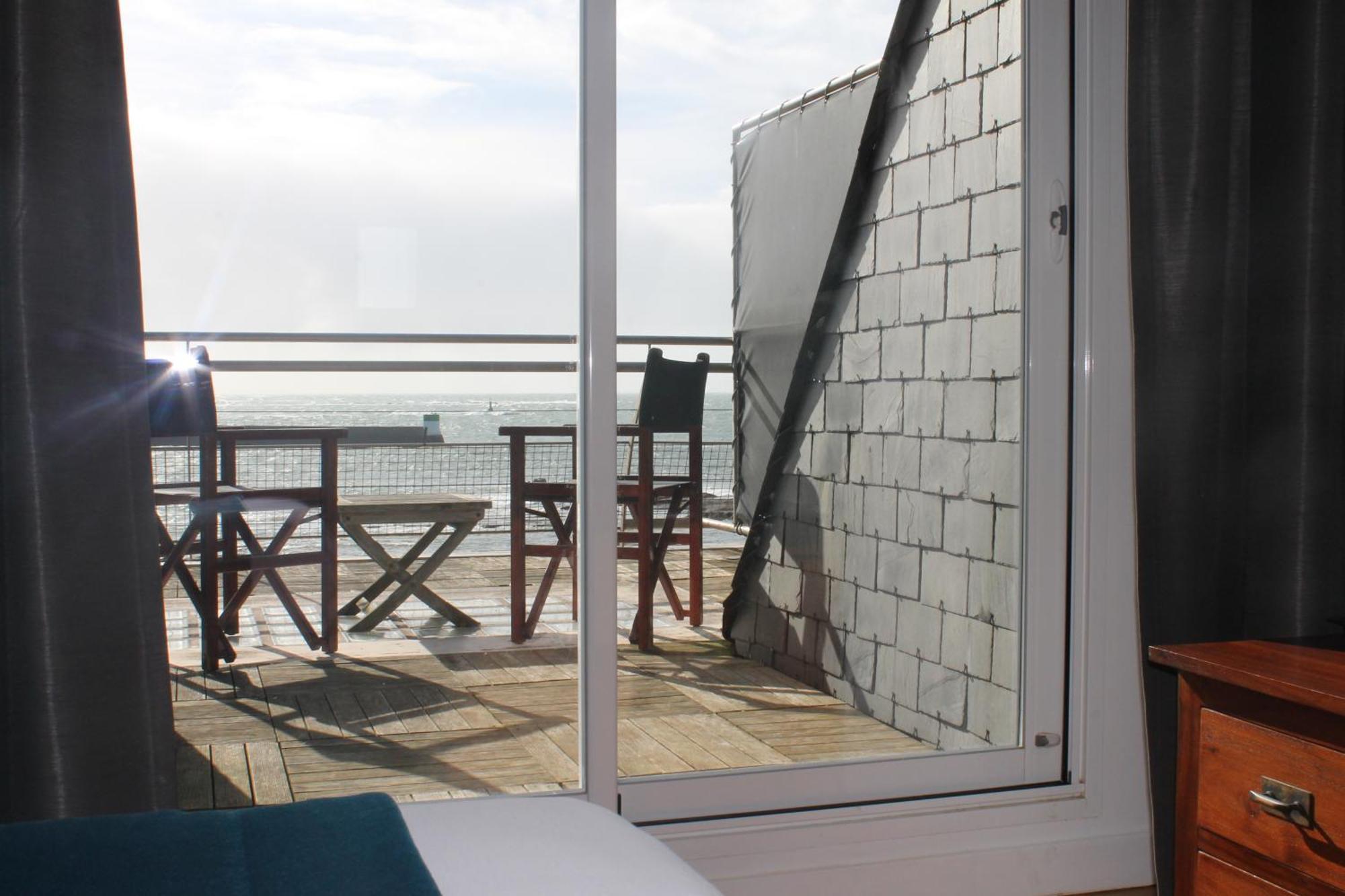 Hotel Le Poisson D'Avril Guilvinec Habitación foto